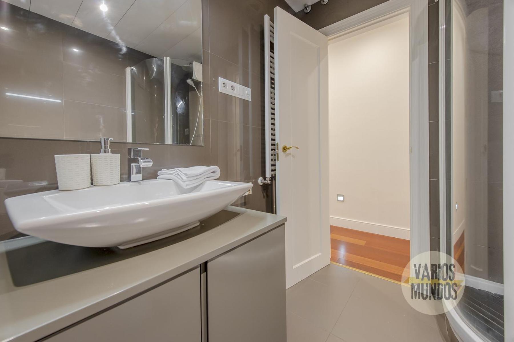 Premium Apt 10Pax En Plaza Espana-Gran Via Madrid Esterno foto